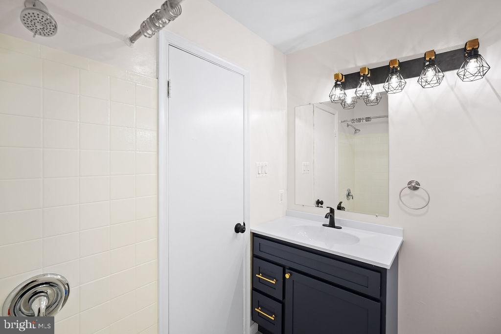 BOXWOOD VILLAGE - Residential