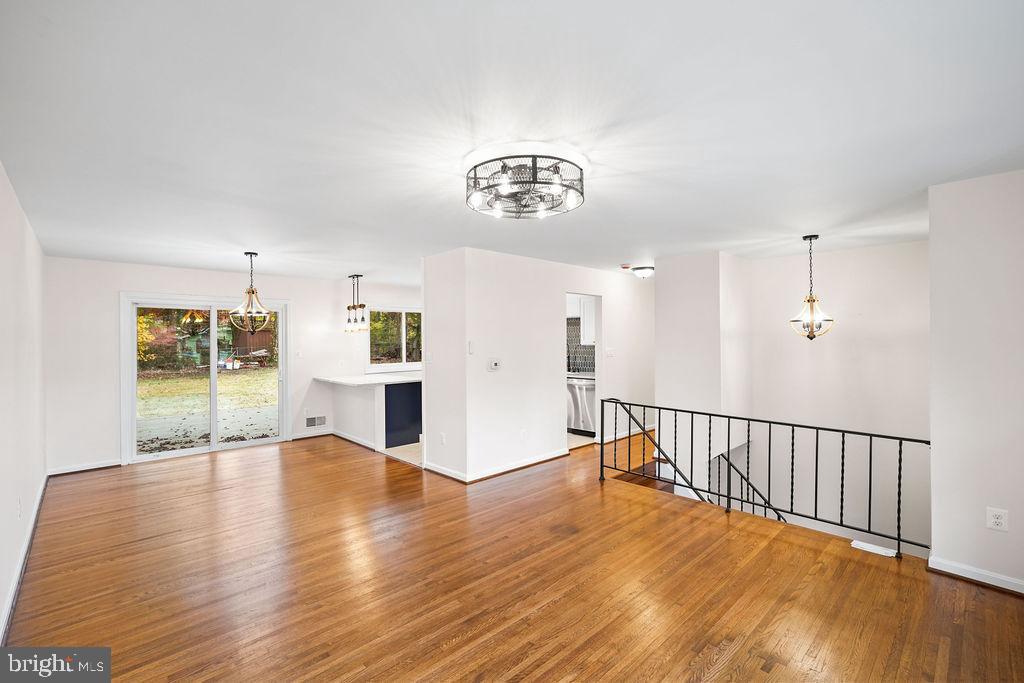 BOXWOOD VILLAGE - Residential