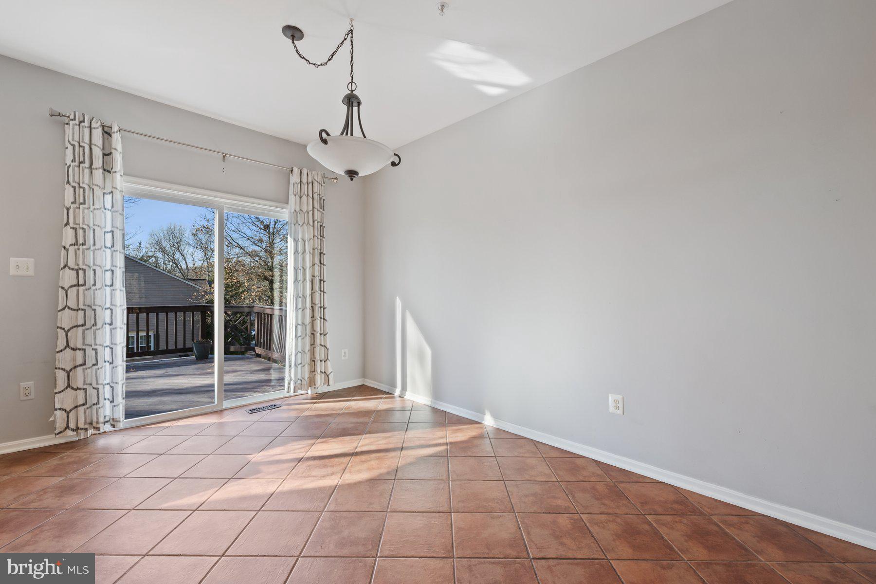 PINEY ORCHARD - Residential