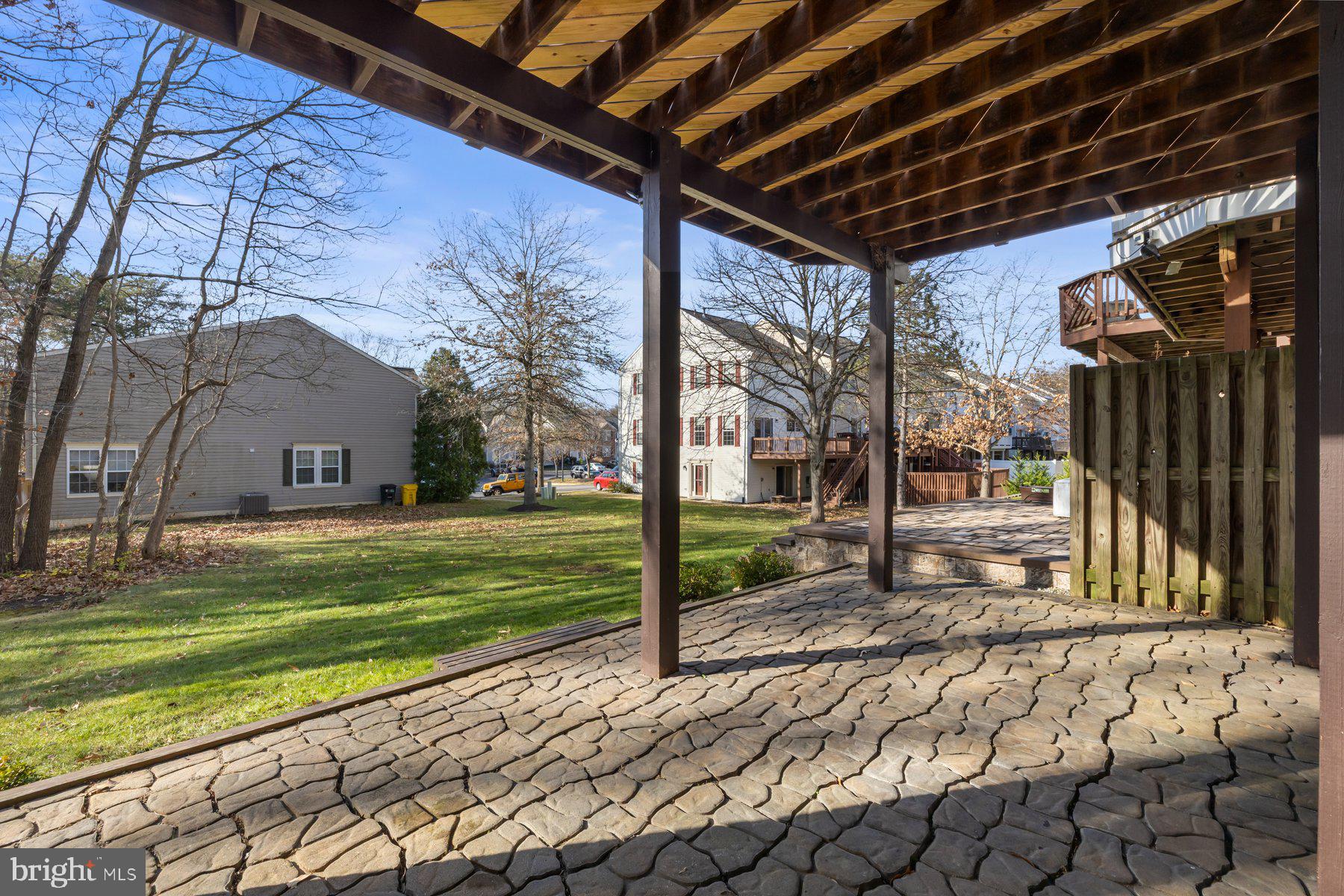 PINEY ORCHARD - Residential