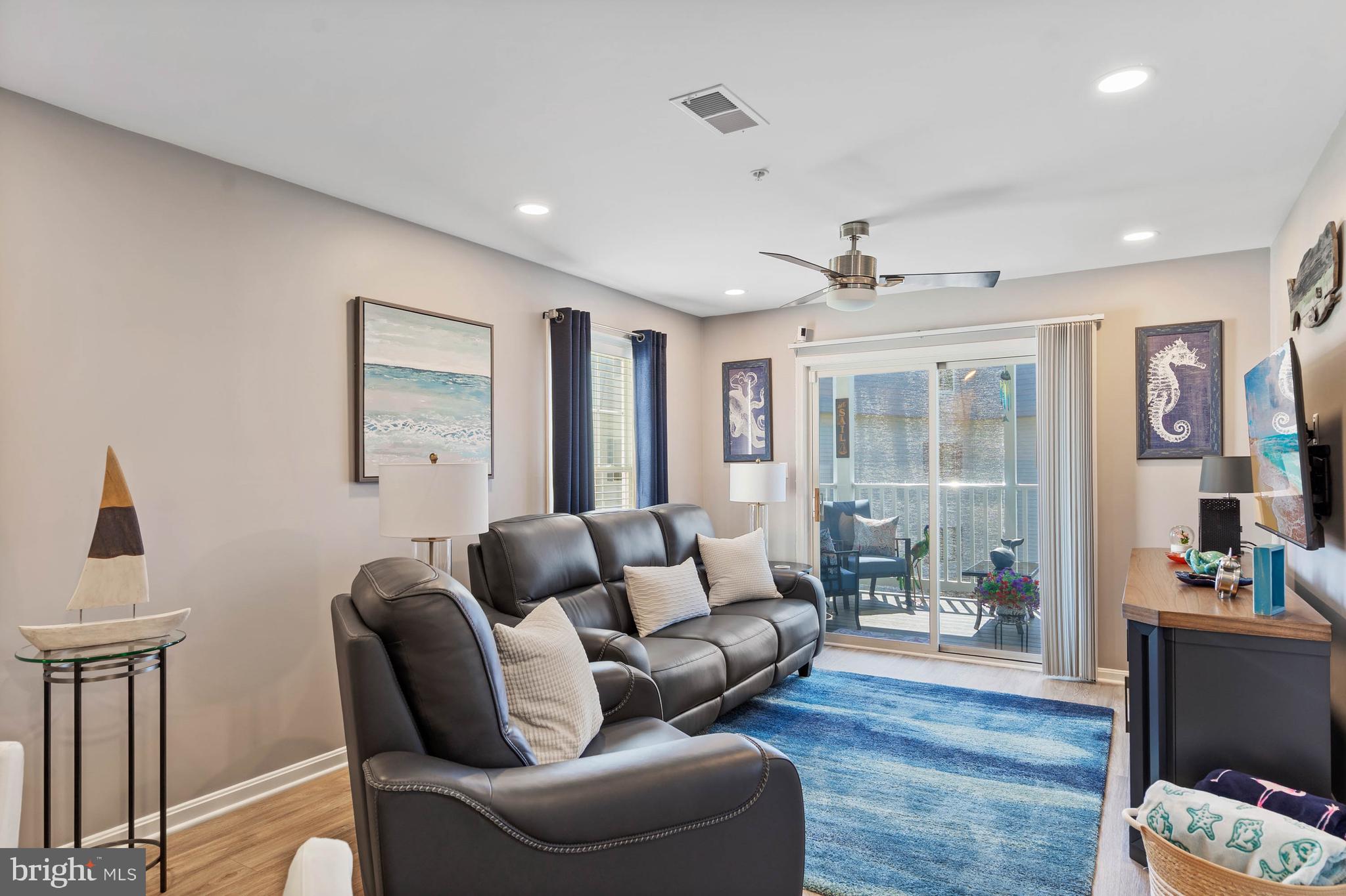 BEACHAVEN - Residential