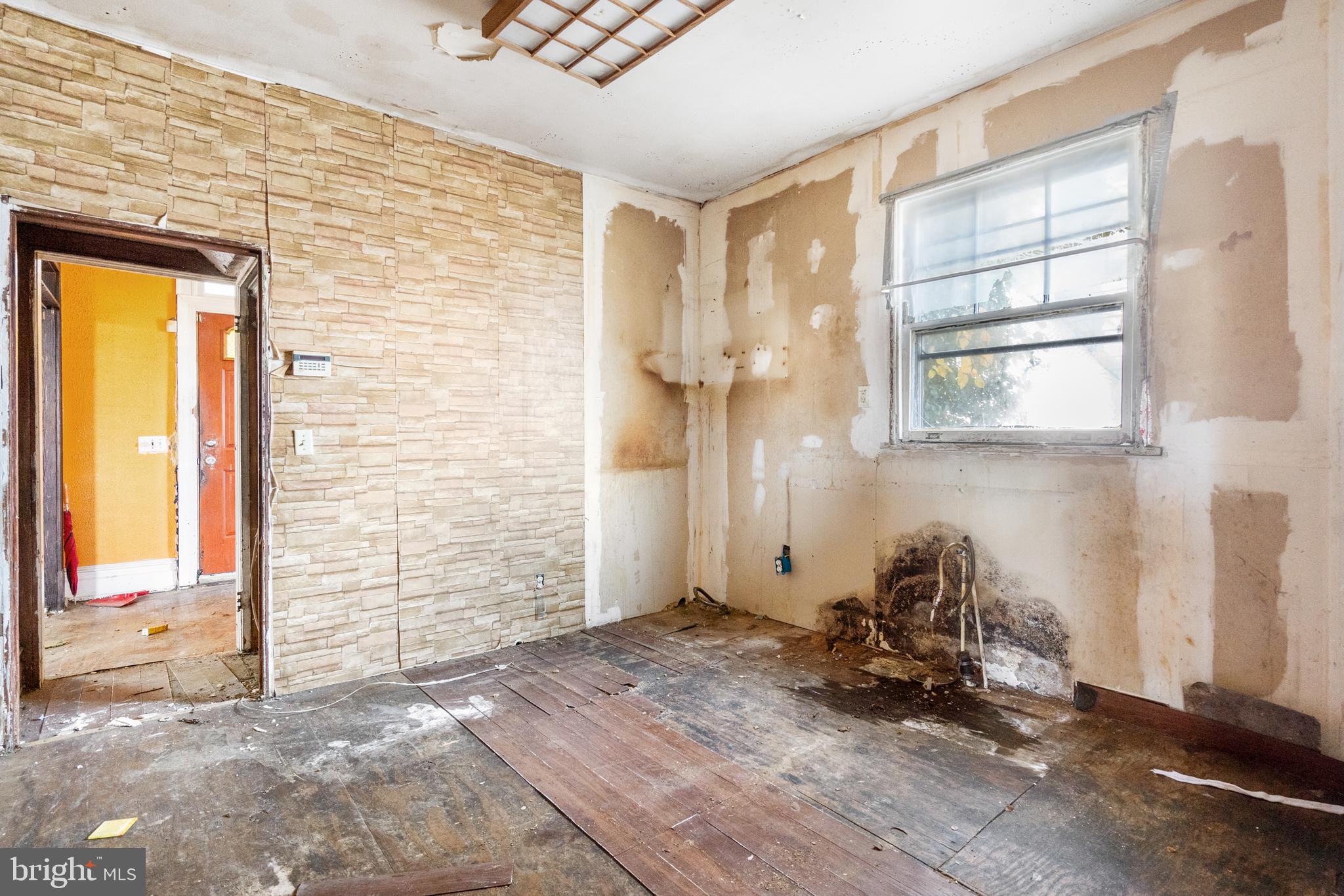 GWYNN FALLS - Residential