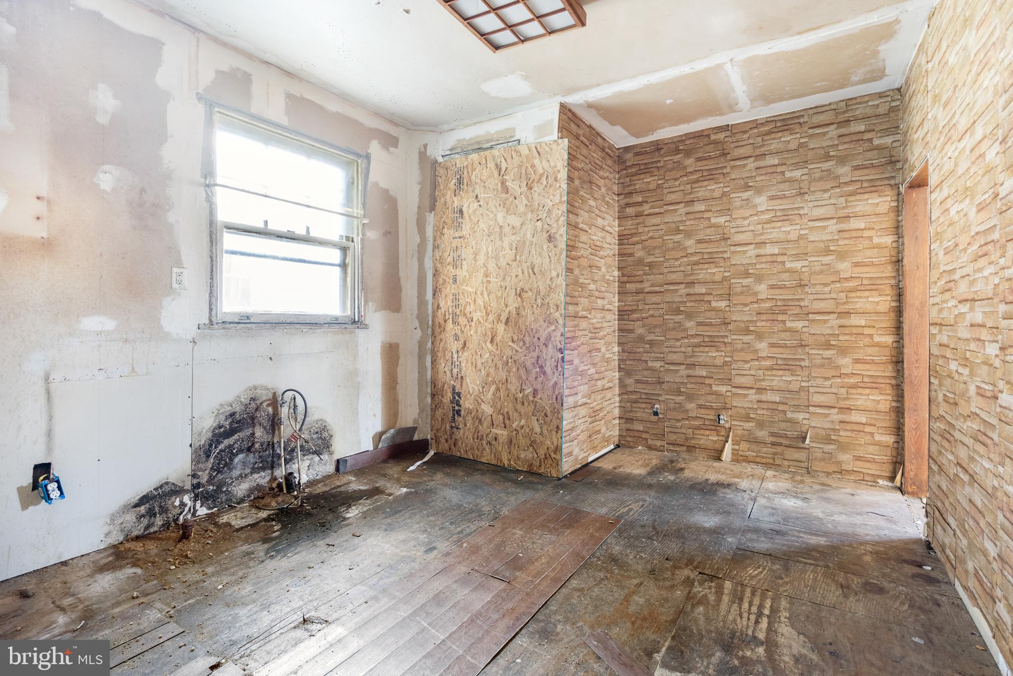 GWYNN FALLS - Residential