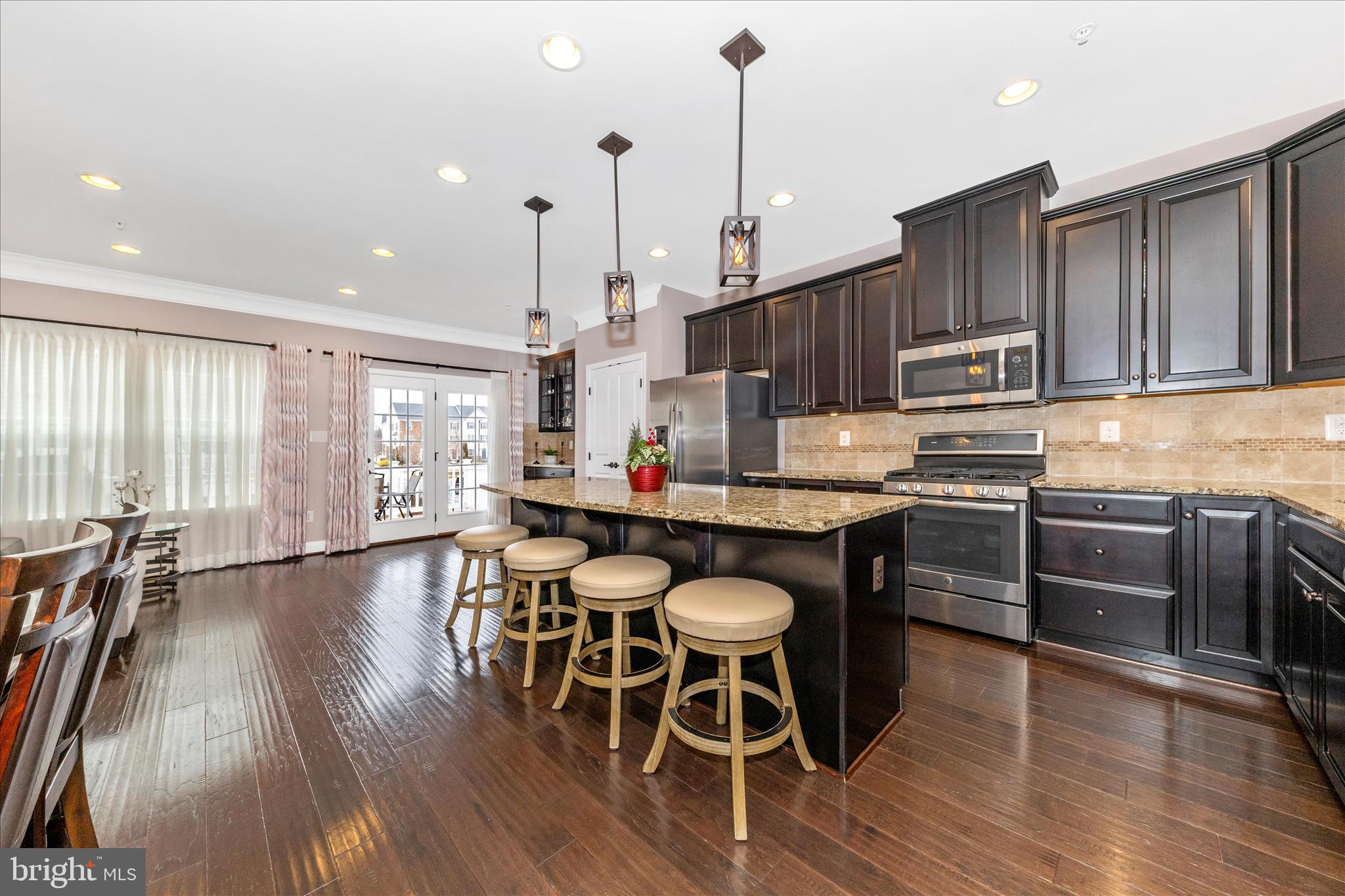 WATERFORD HILLS - Residential