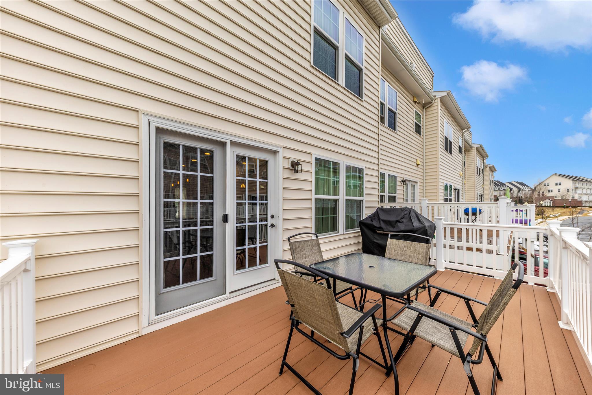 WATERFORD HILLS - Residential