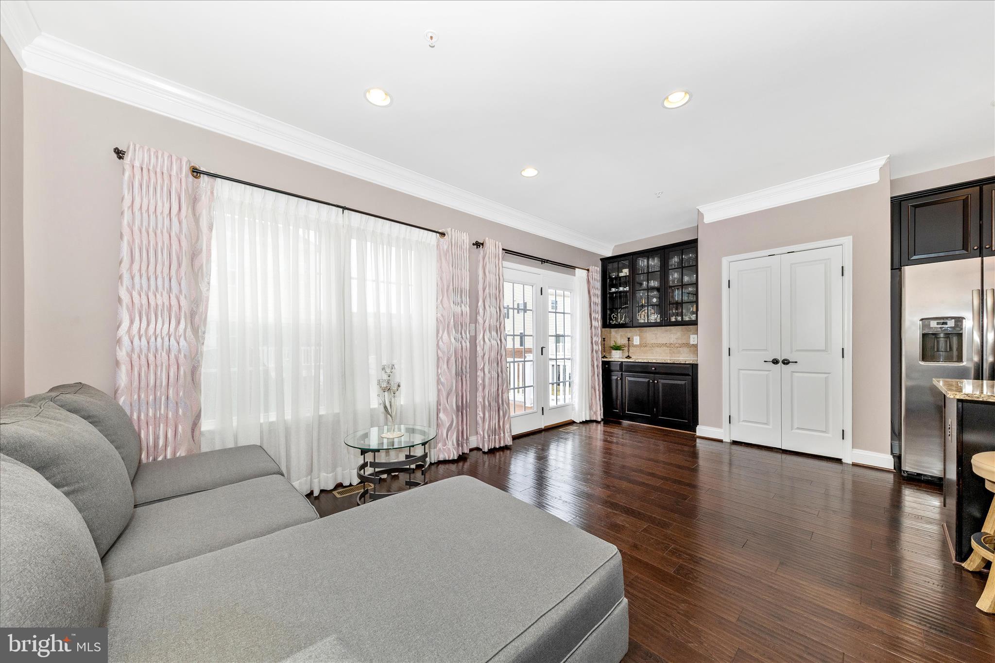 WATERFORD HILLS - Residential