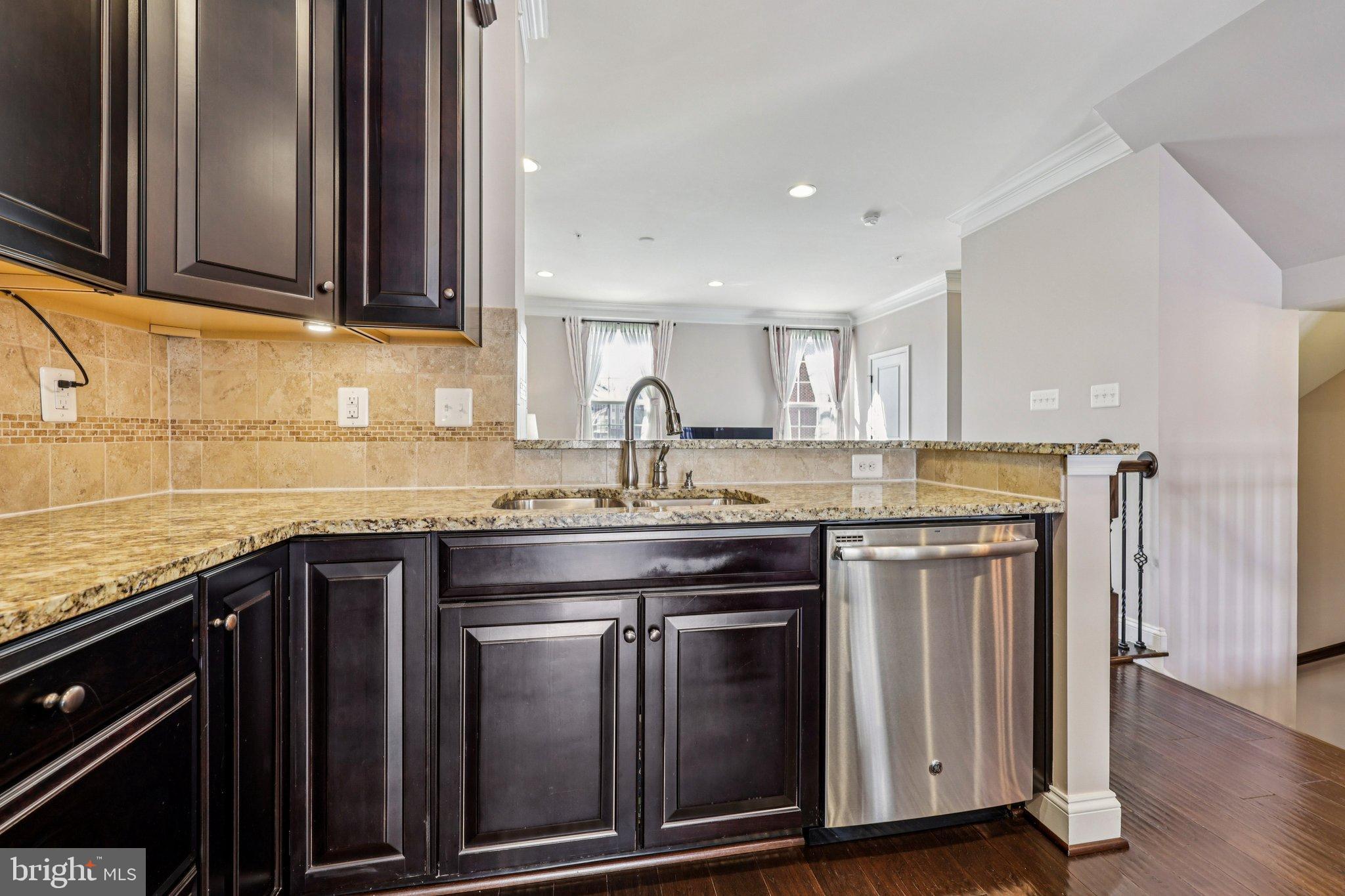 WATERFORD HILLS - Residential