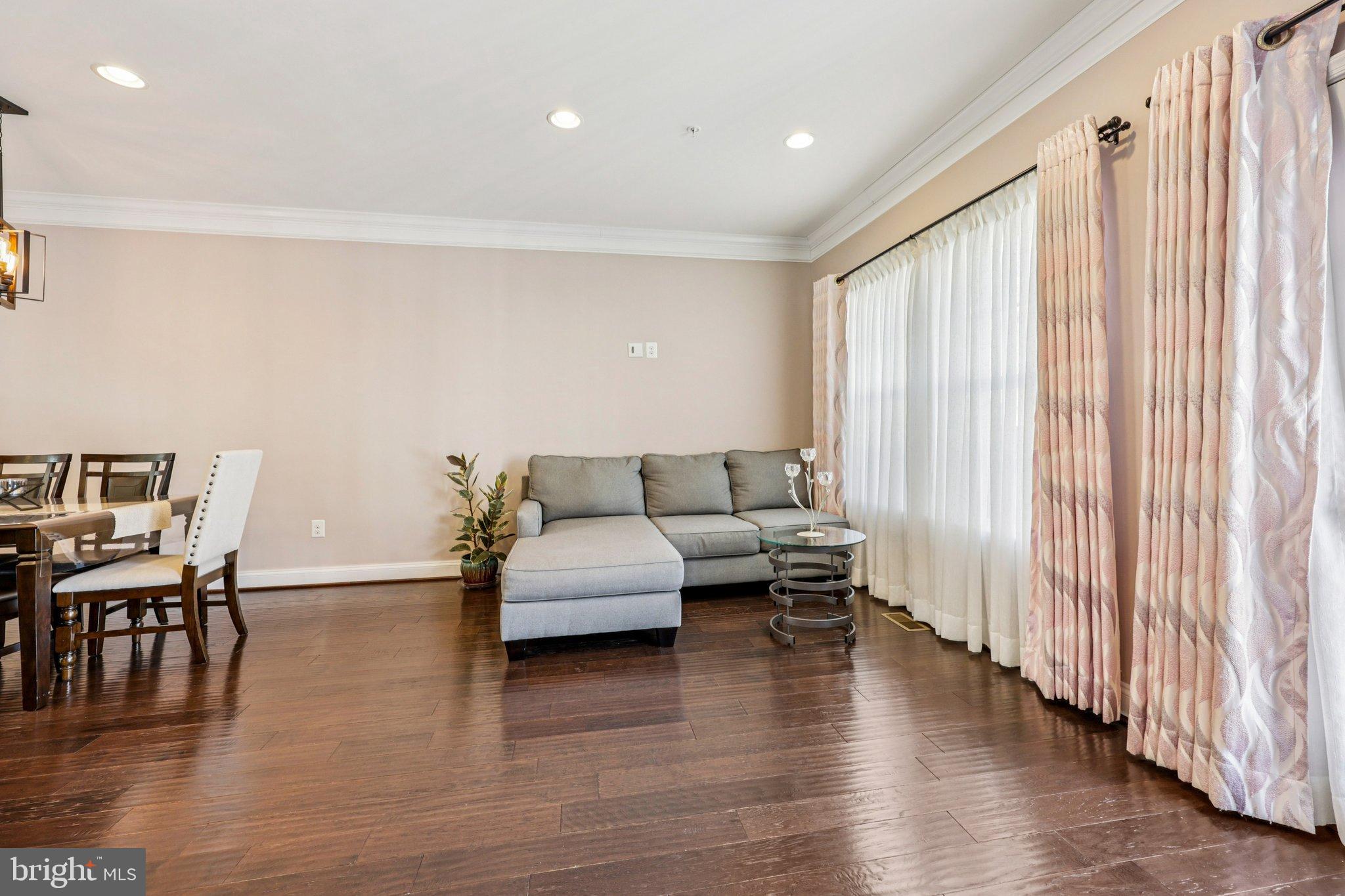 WATERFORD HILLS - Residential