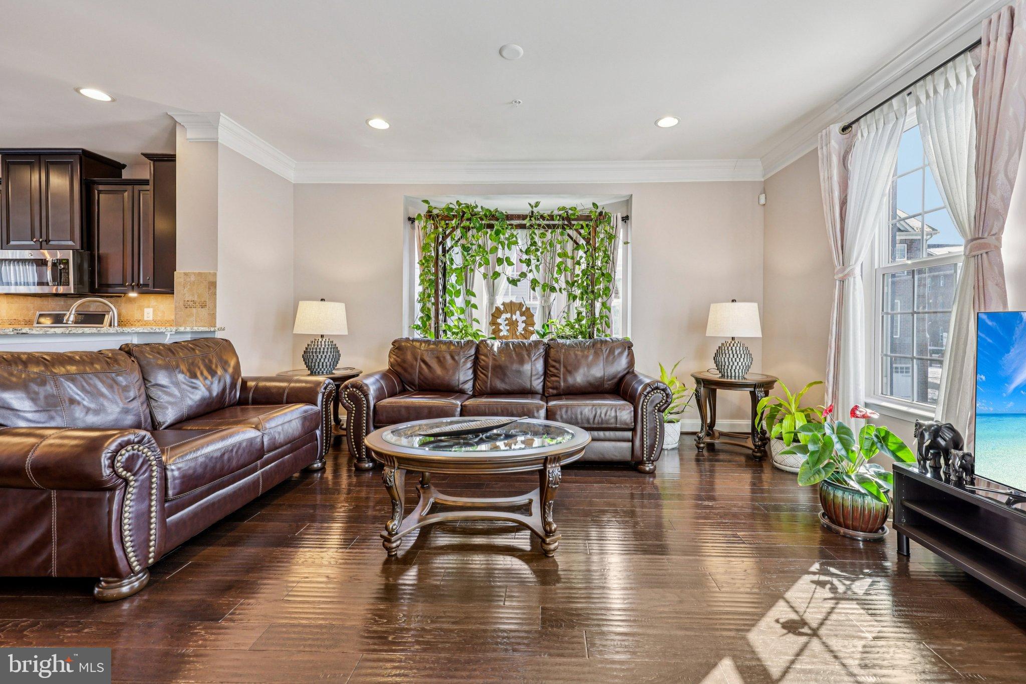 WATERFORD HILLS - Residential