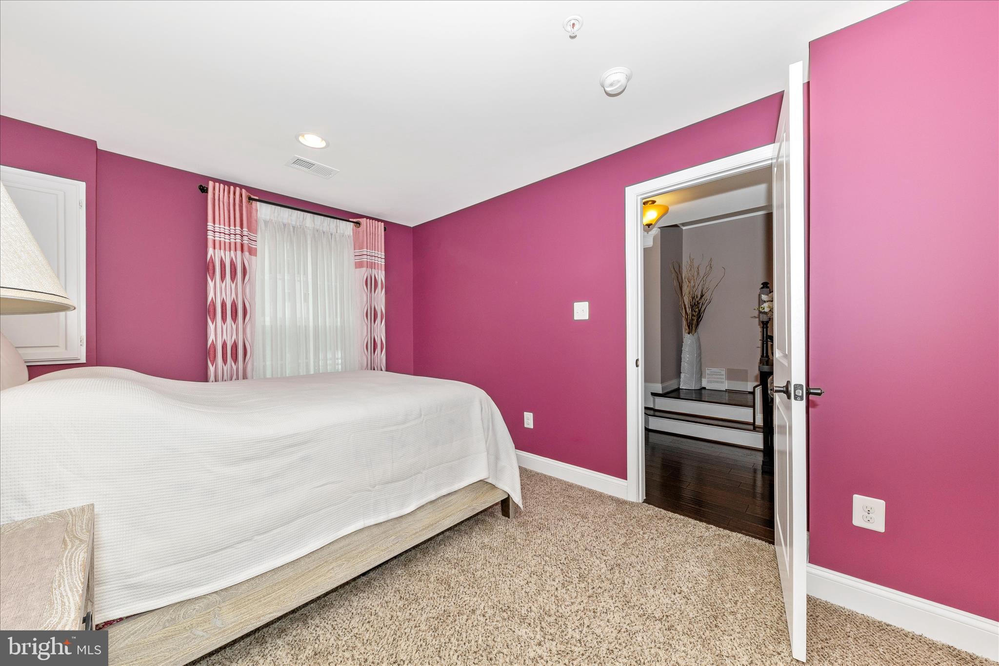 WATERFORD HILLS - Residential