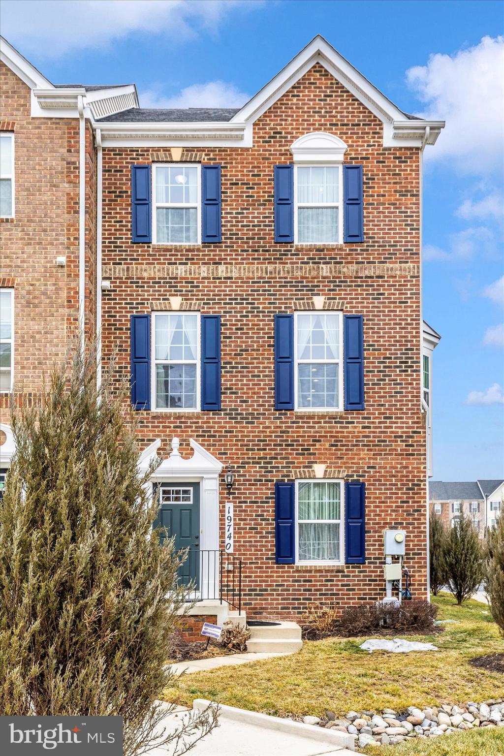 19740 VAUGHN LANDING DR DRIVE