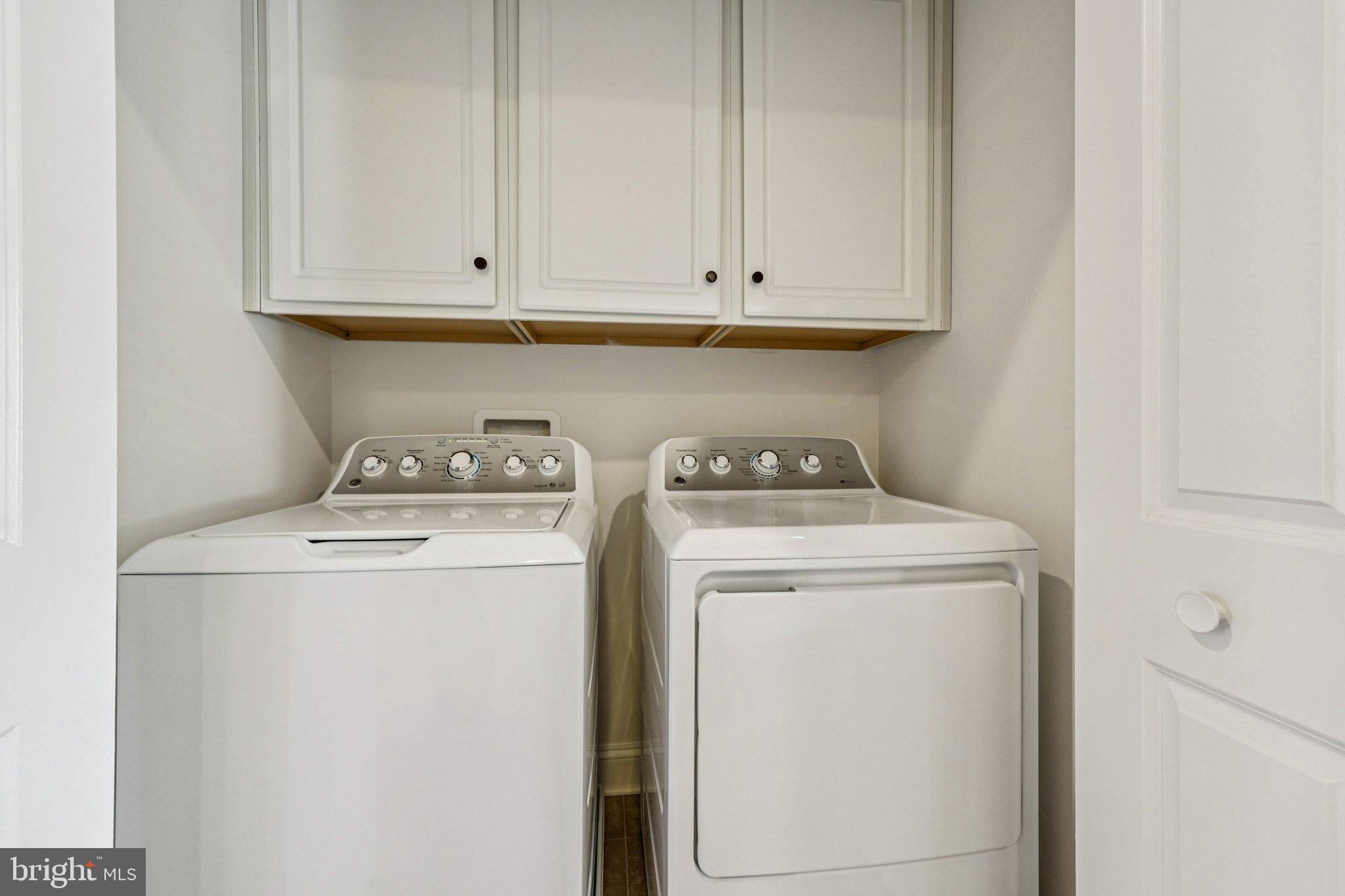 WATERFORD HILLS - Residential