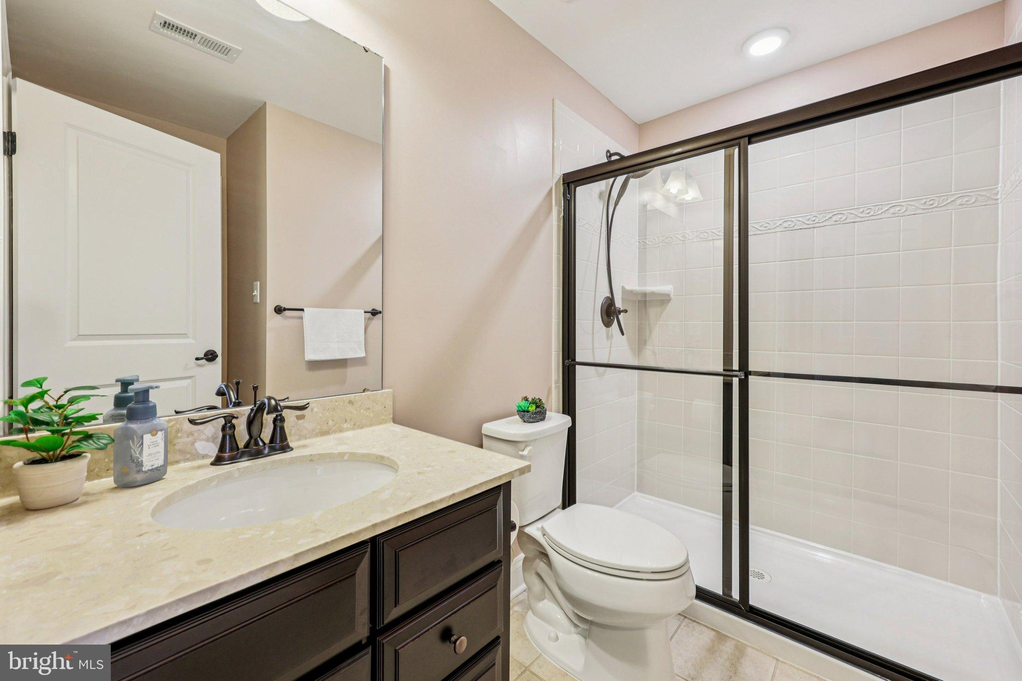 WATERFORD HILLS - Residential