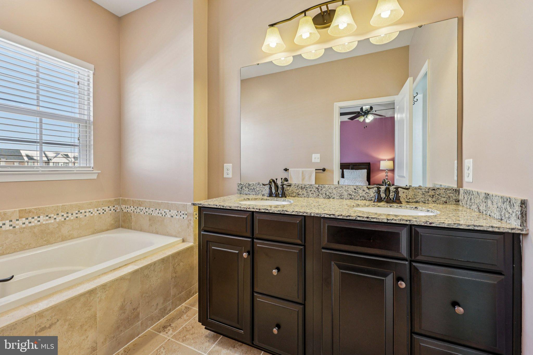 WATERFORD HILLS - Residential