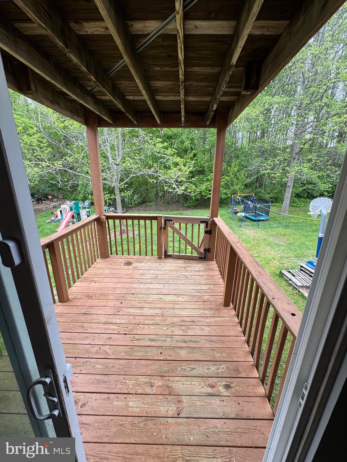 WALNUT HILL - Residential