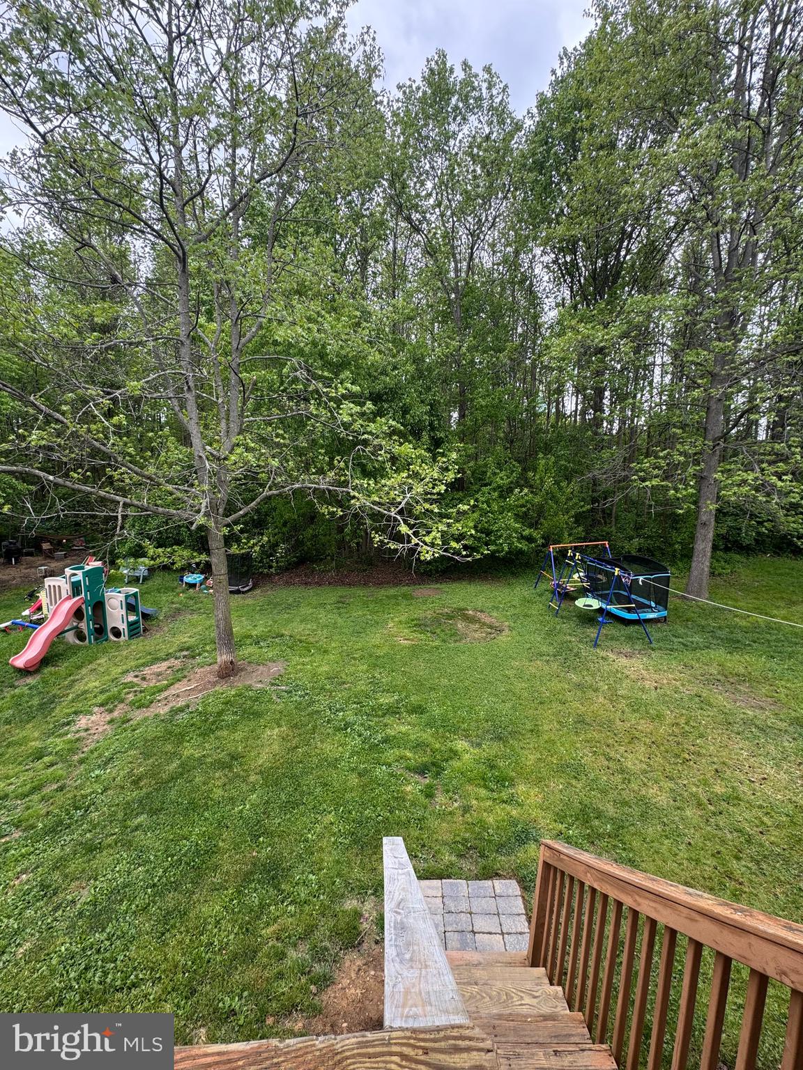 WALNUT HILL - Residential