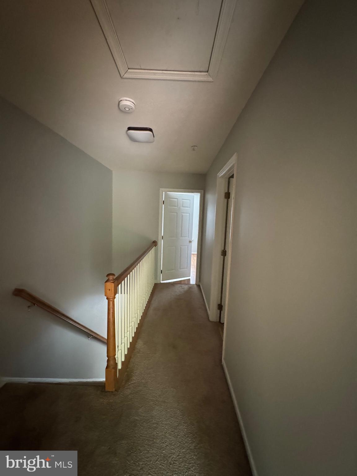 WALNUT HILL - Residential