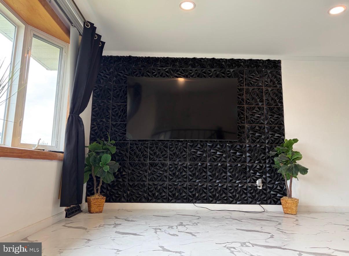 610 OGDEN DRIVE