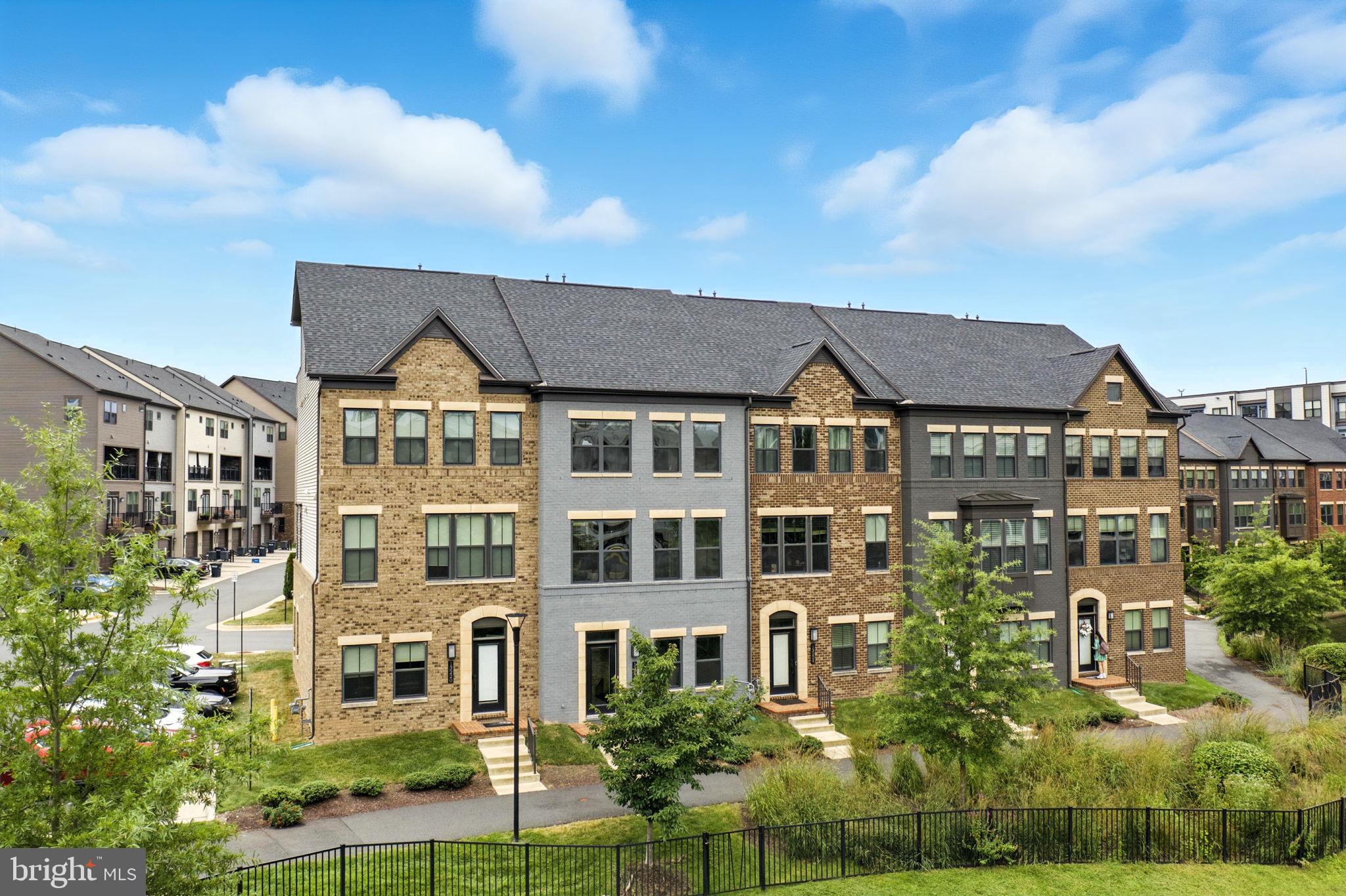 13220 LAKE WATERVIEW WAY