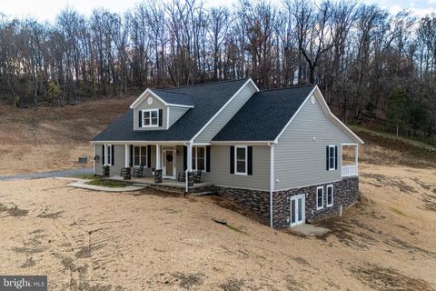 1174 DOVEL HOLLOW ROAD STANLEY VA 22851