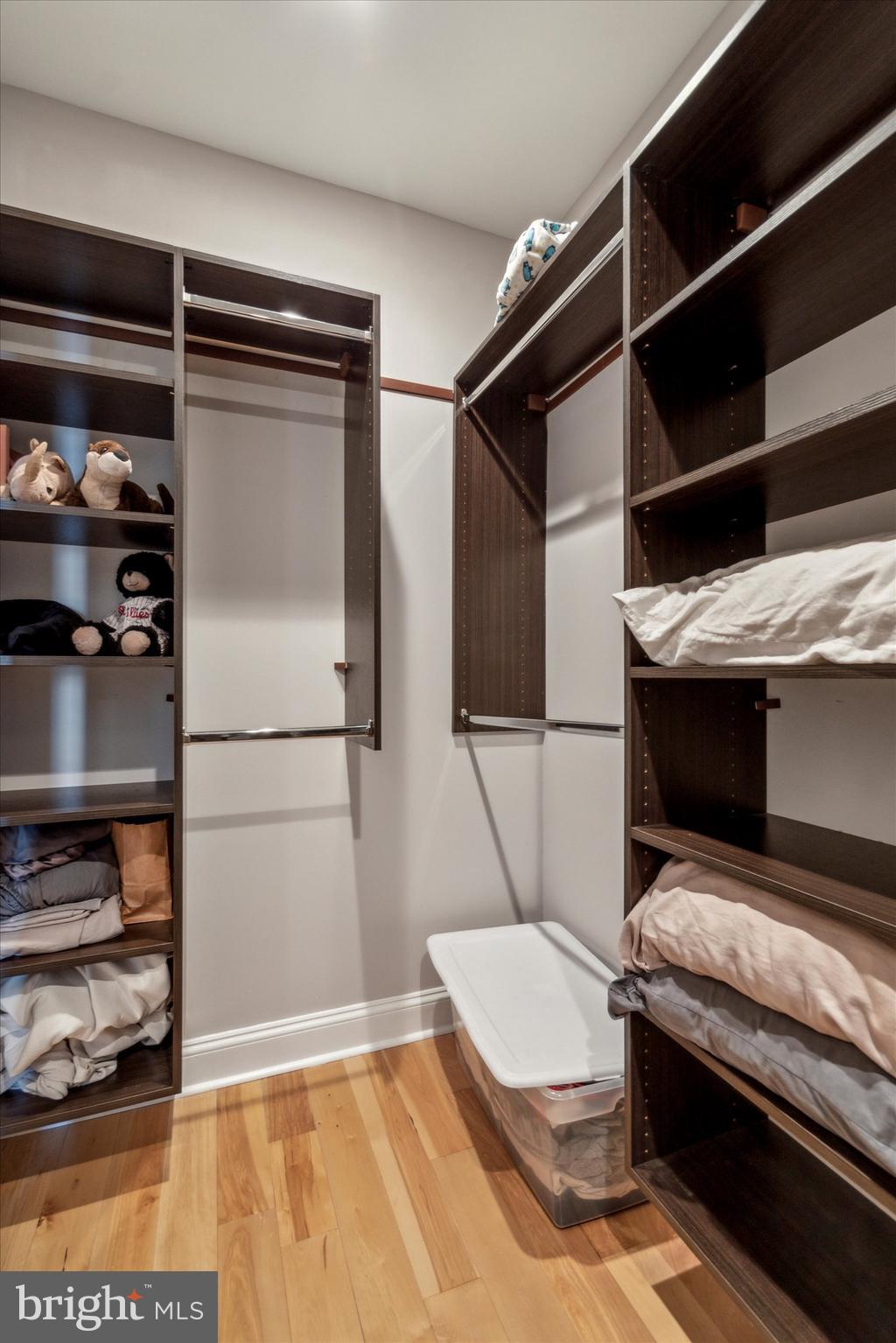 POINT BREEZE - Residential Lease