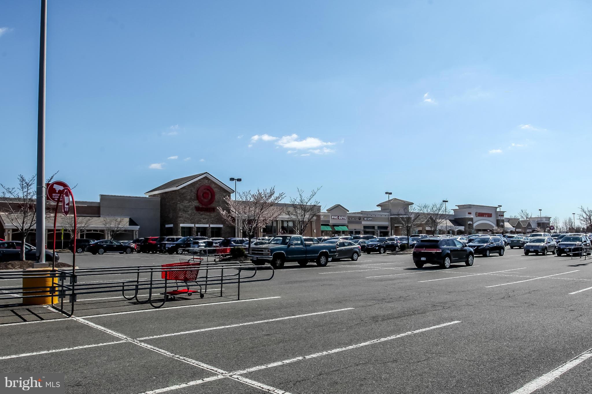 STOCKBRIDGE CONDO - Residential