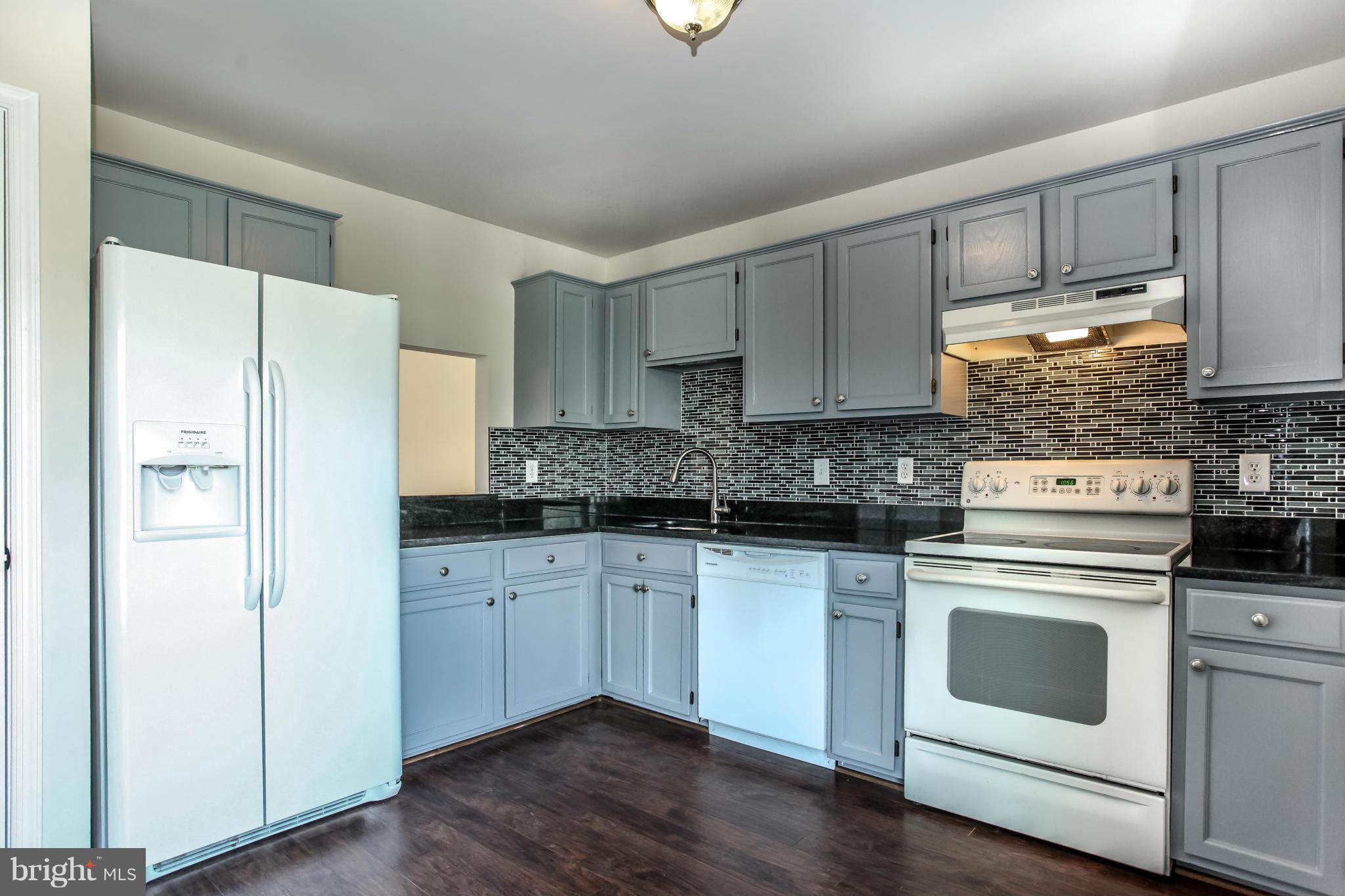 STOCKBRIDGE CONDO - Residential