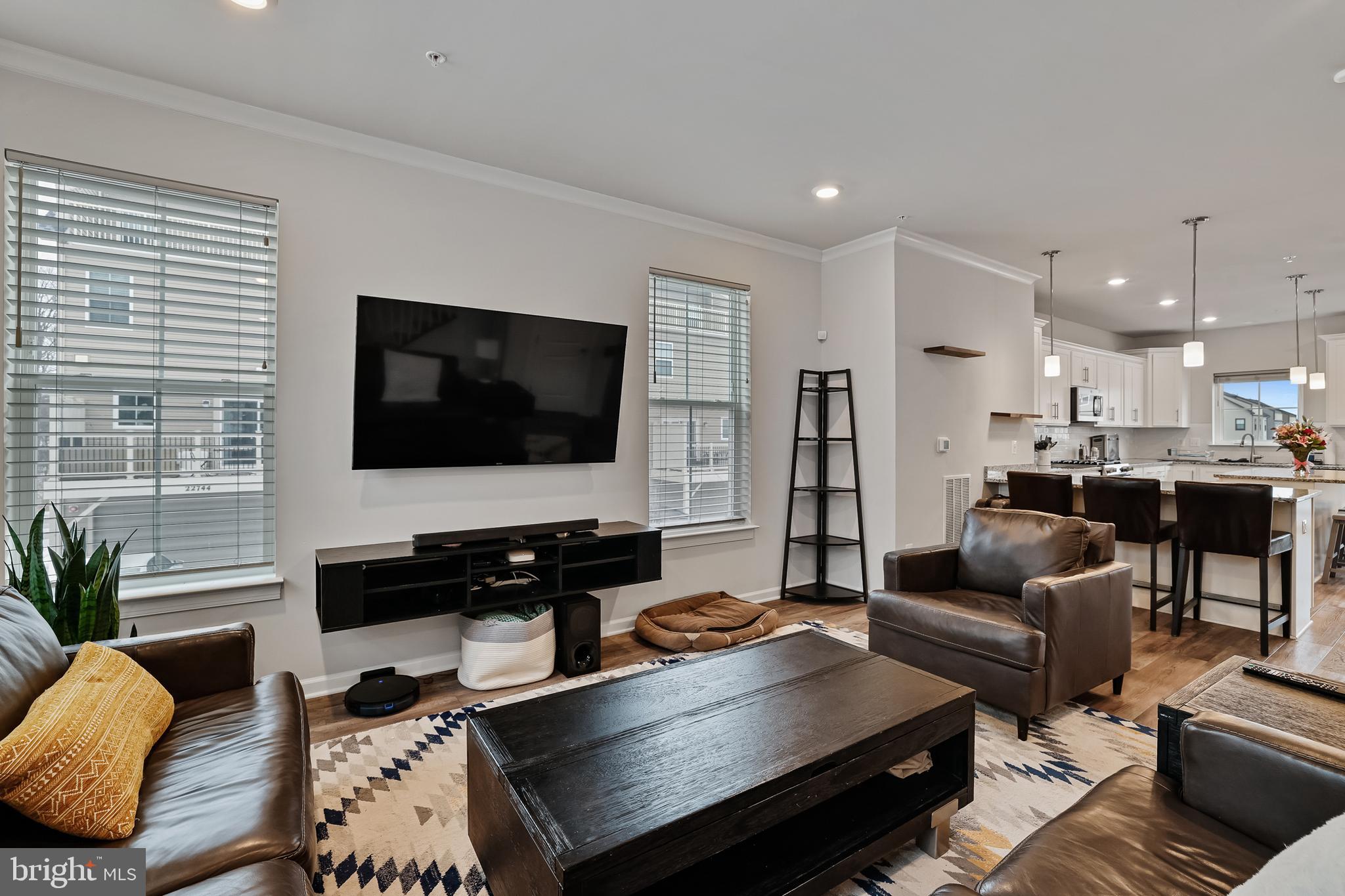 CLARKSBURG SQUARE - Residential Lease