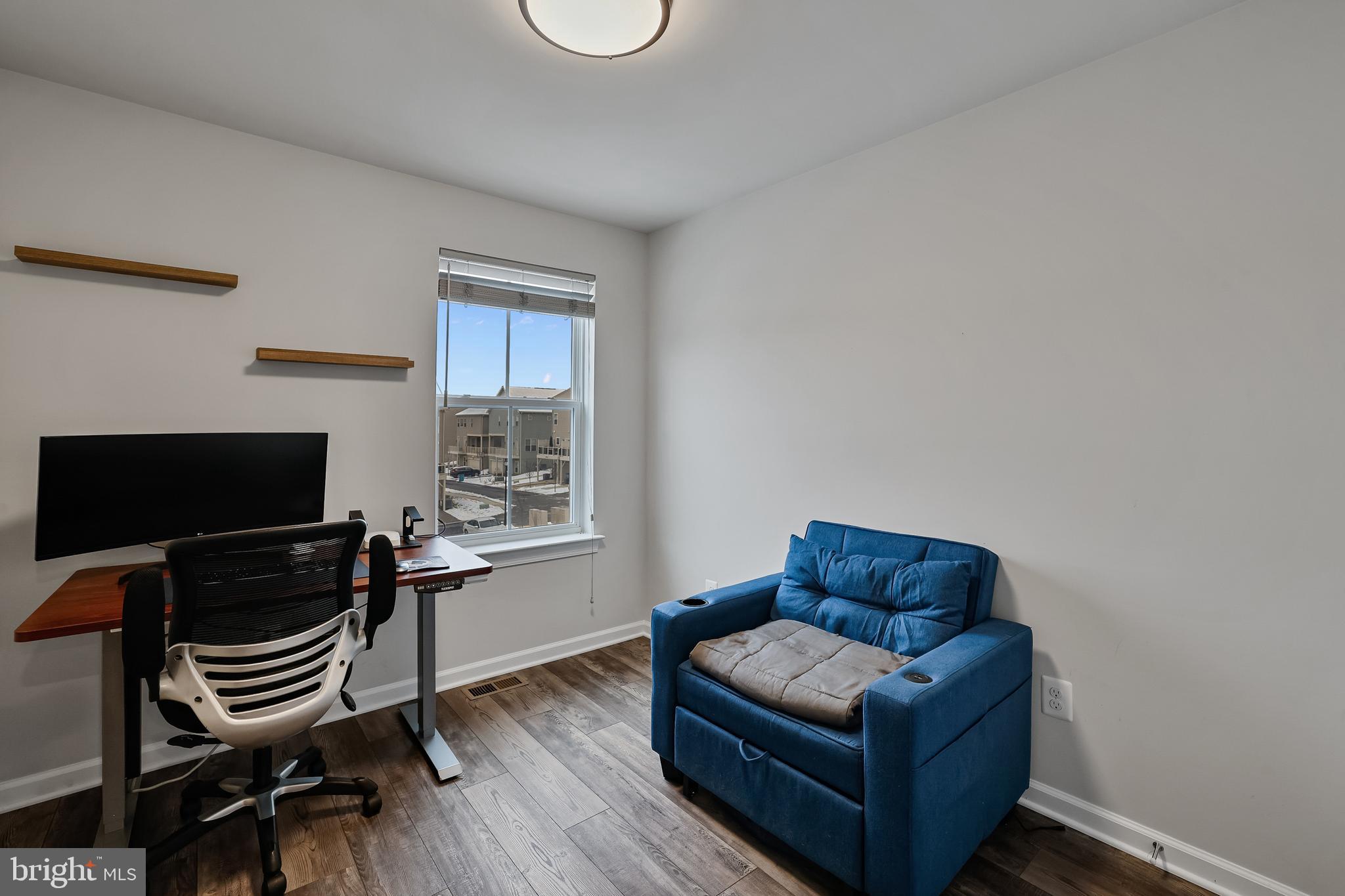 CLARKSBURG SQUARE - Residential Lease