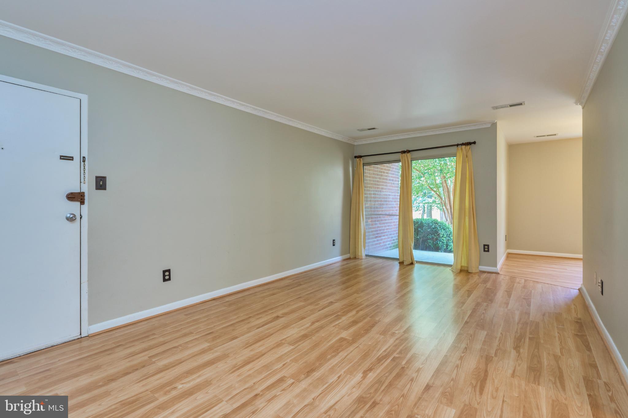 WOODBURN VILLAGE - Residential Lease