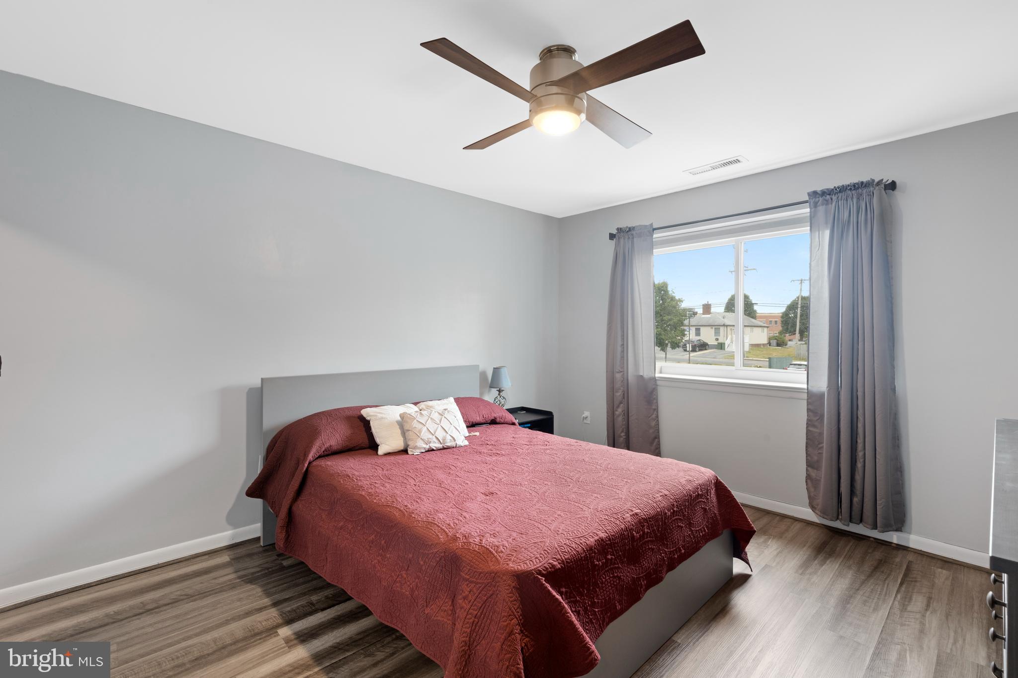 PIKESVILLE - Residential