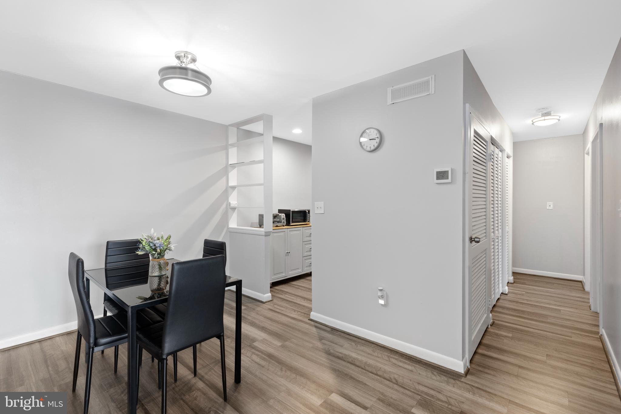 PIKESVILLE - Residential