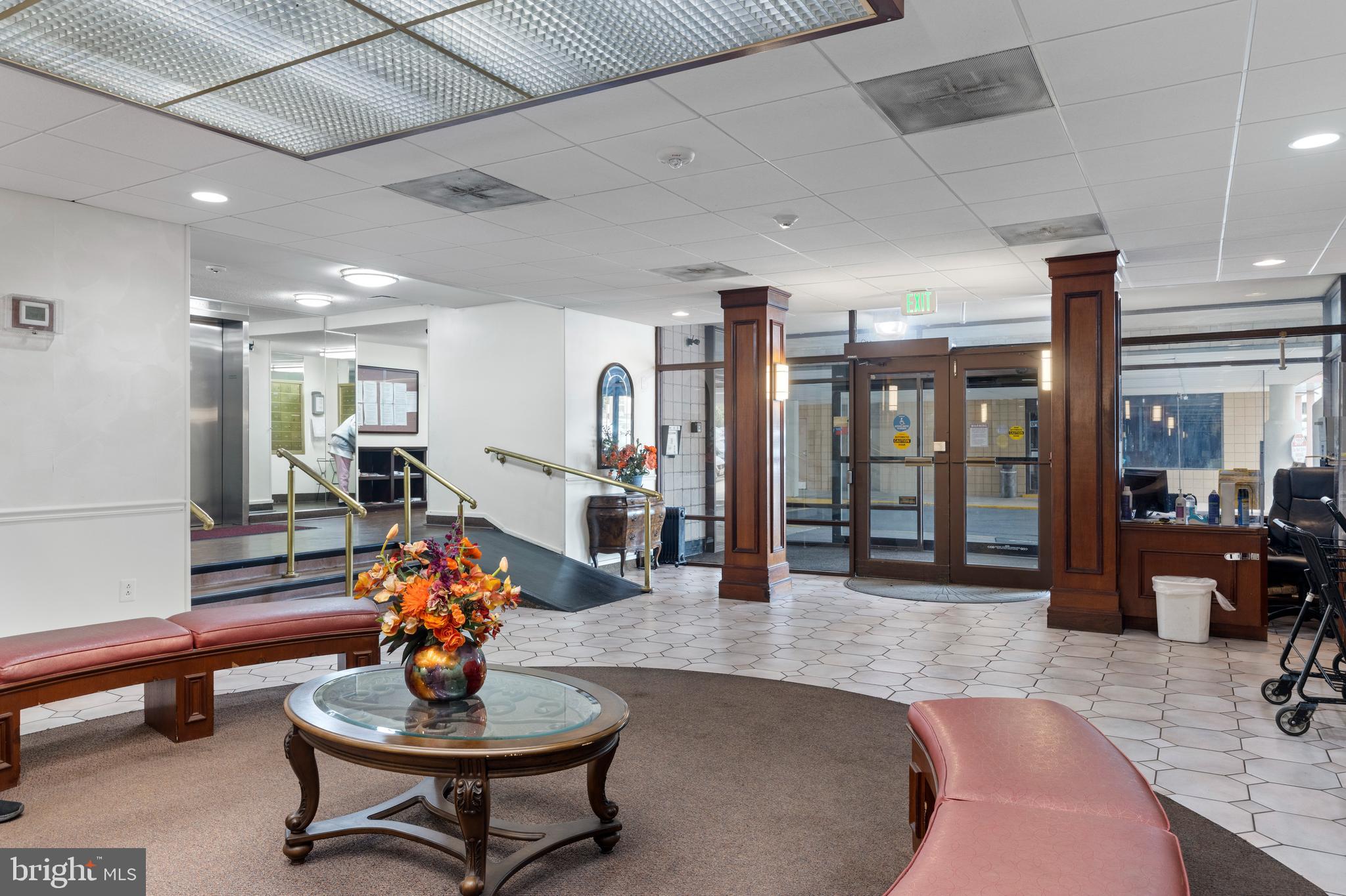 PIKESVILLE - Residential