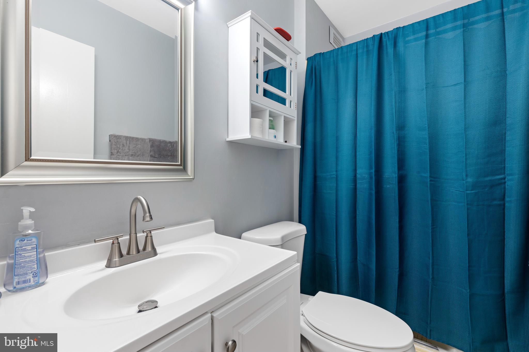 PIKESVILLE - Residential