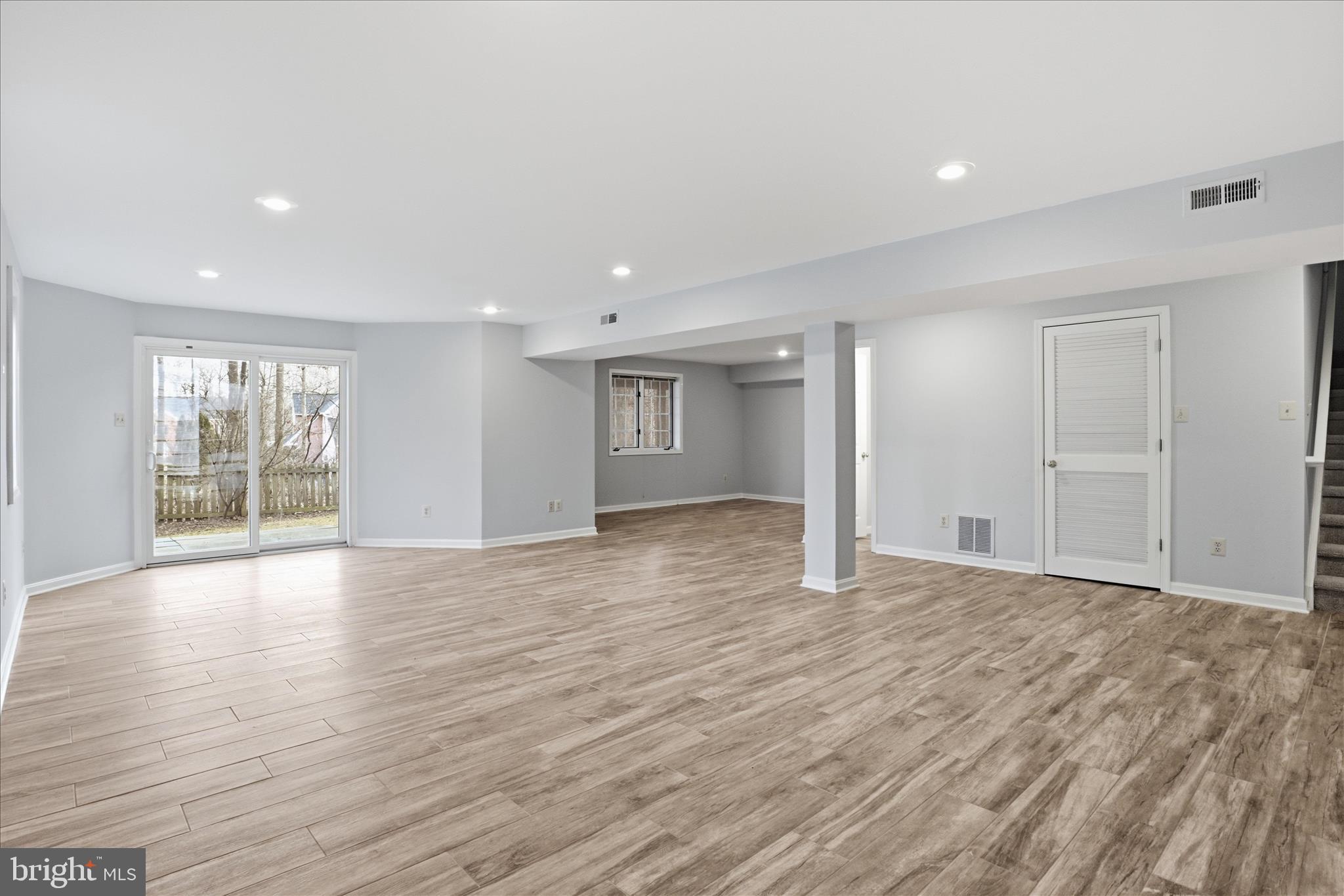 CROSSPOINTE - Residential