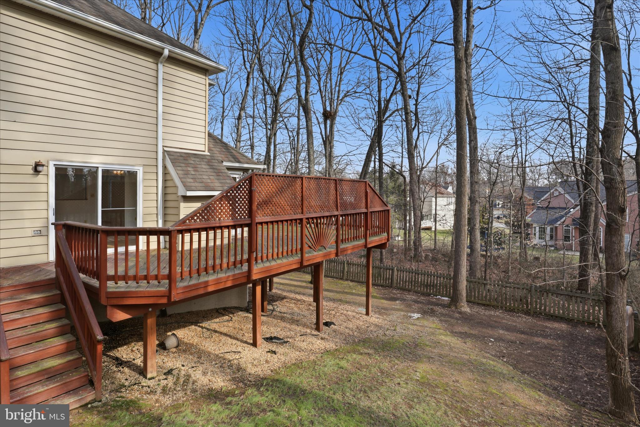 CROSSPOINTE - Residential