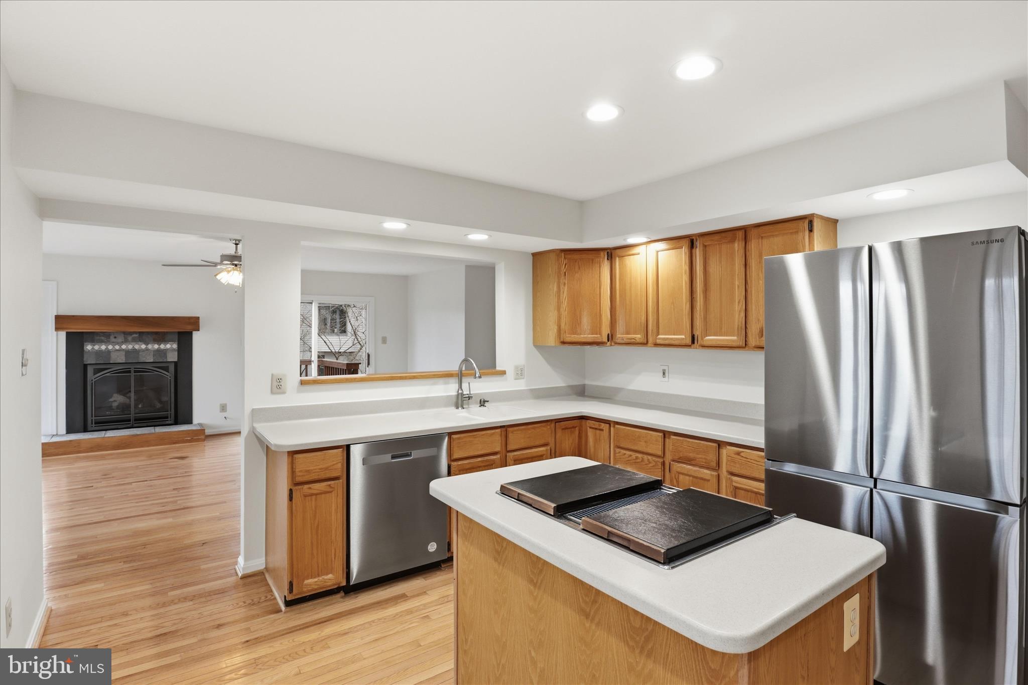 CROSSPOINTE - Residential