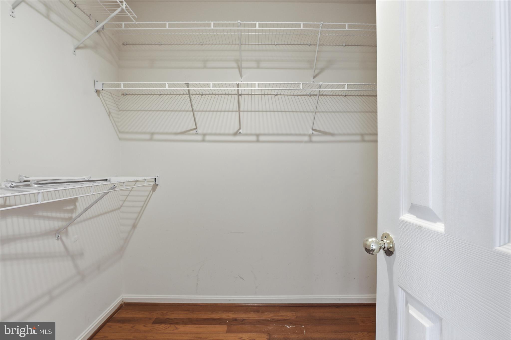 CROSSPOINTE - Residential