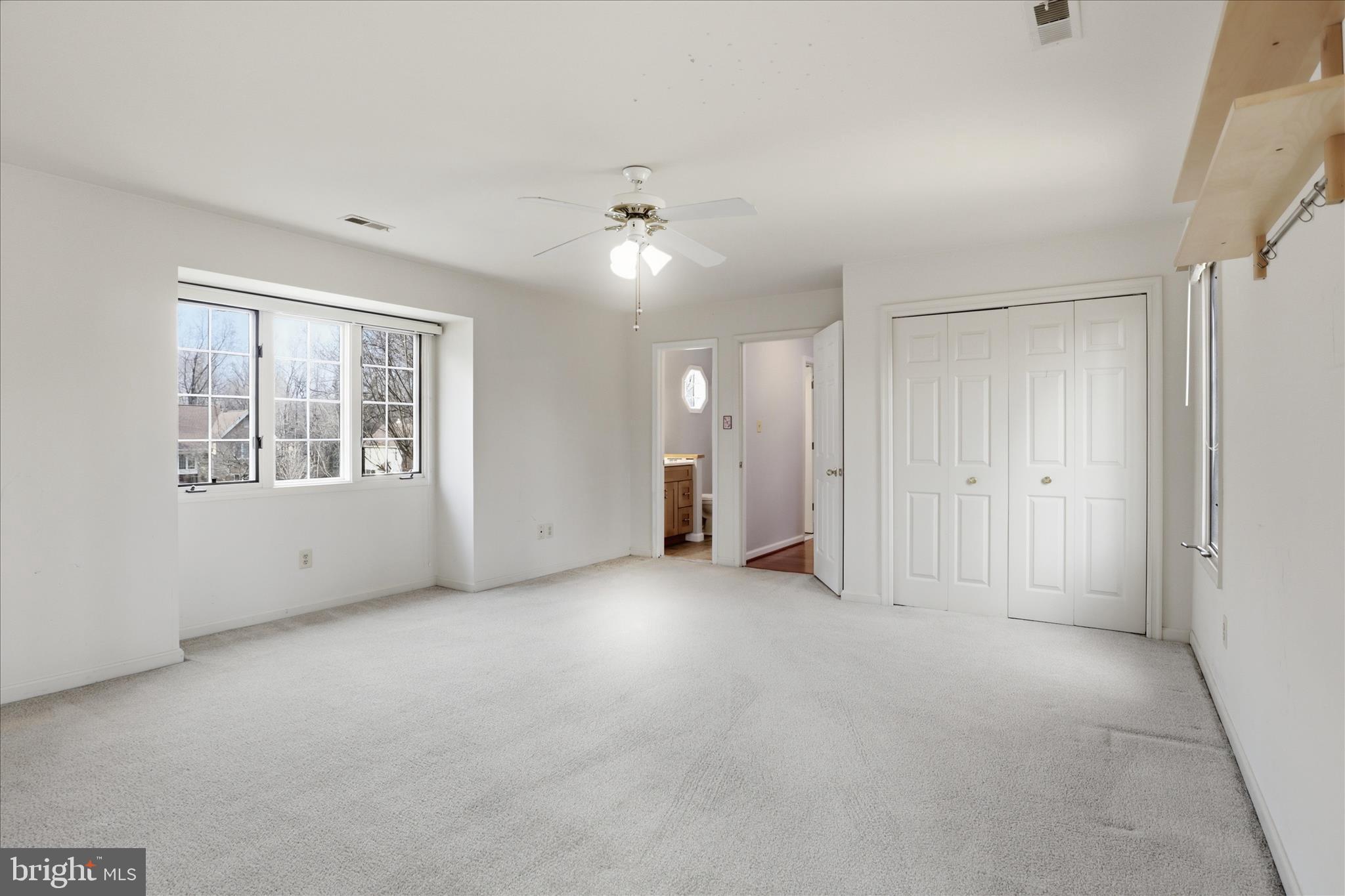 CROSSPOINTE - Residential