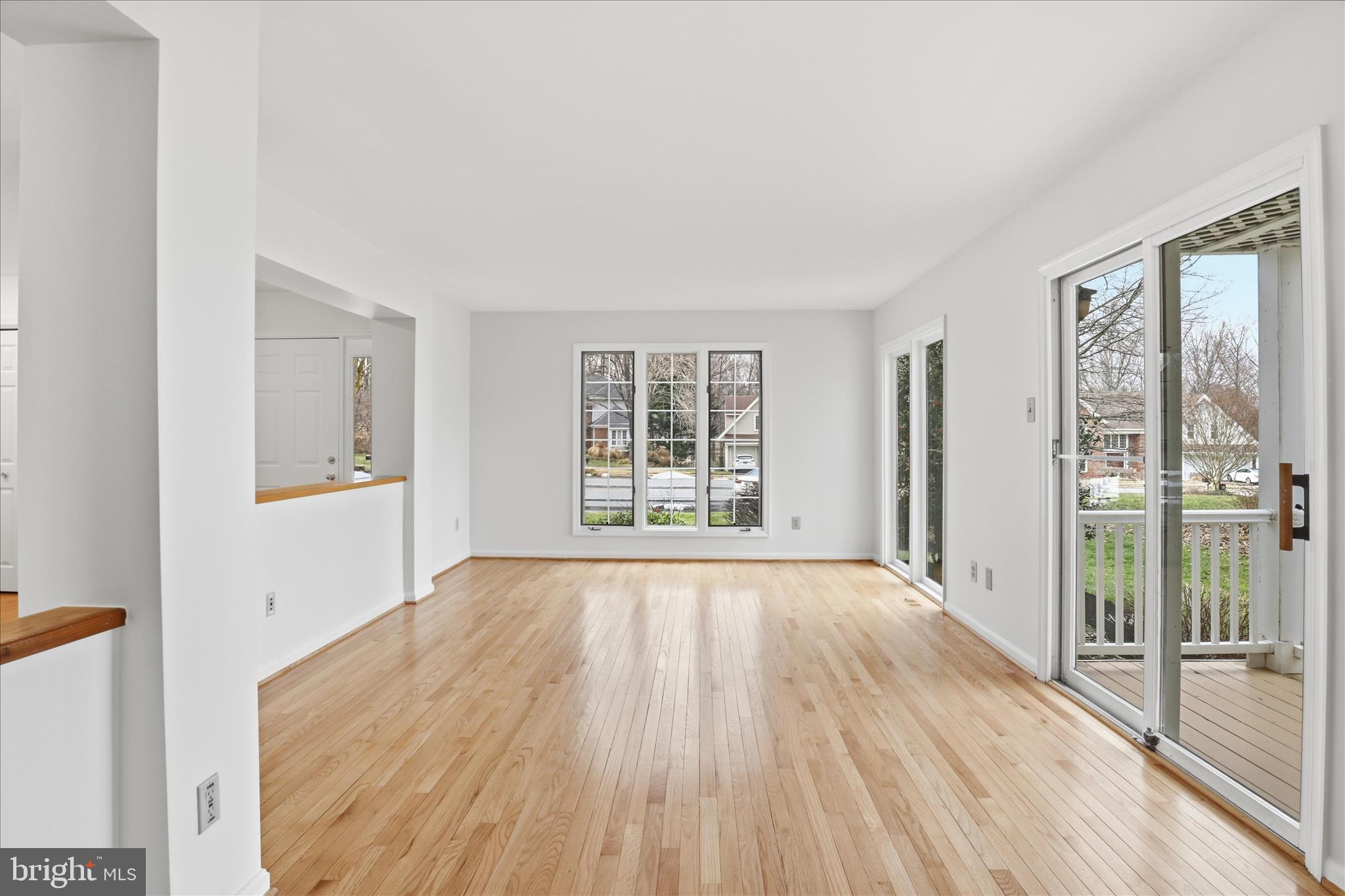 CROSSPOINTE - Residential