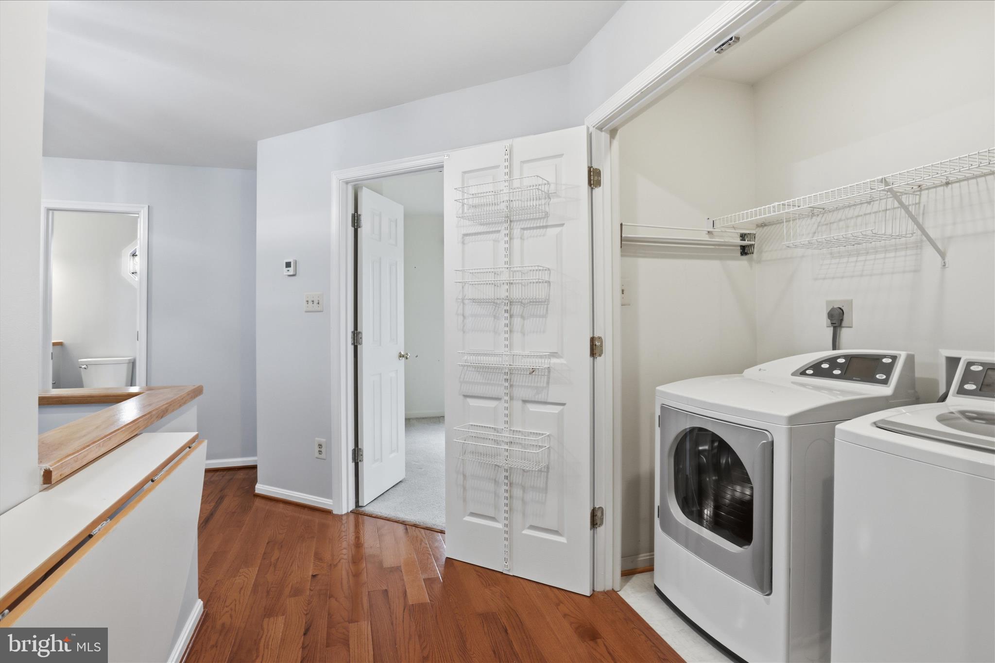 CROSSPOINTE - Residential