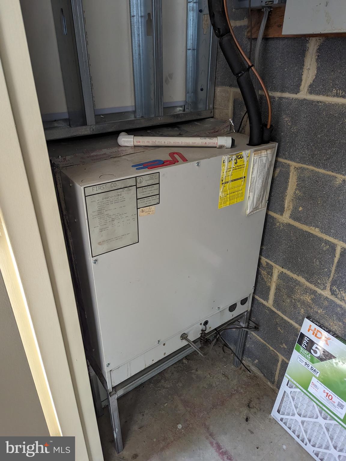 WATERGATE AT LANDMARK - Residential