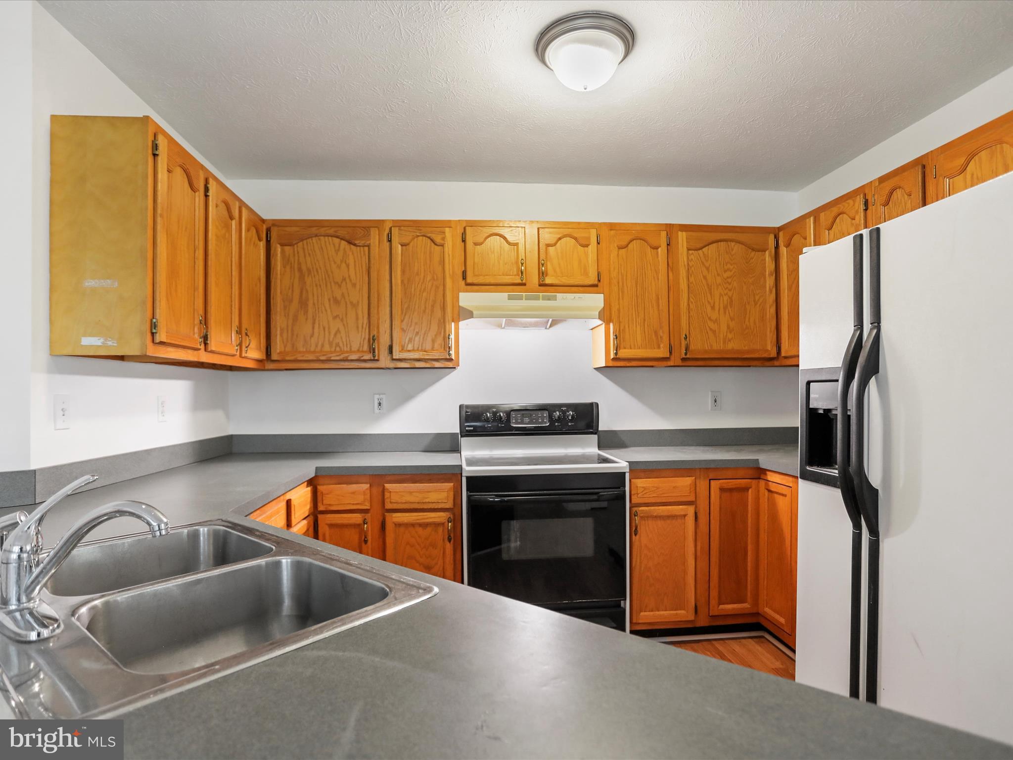 OPEQUON MEADOWS - Residential