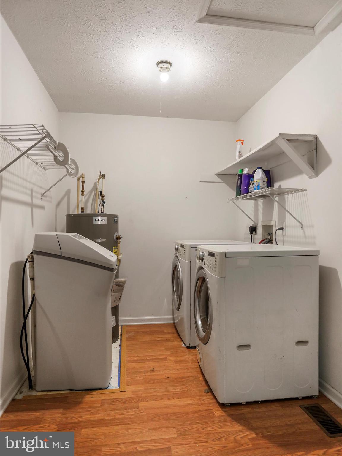 OPEQUON MEADOWS - Residential