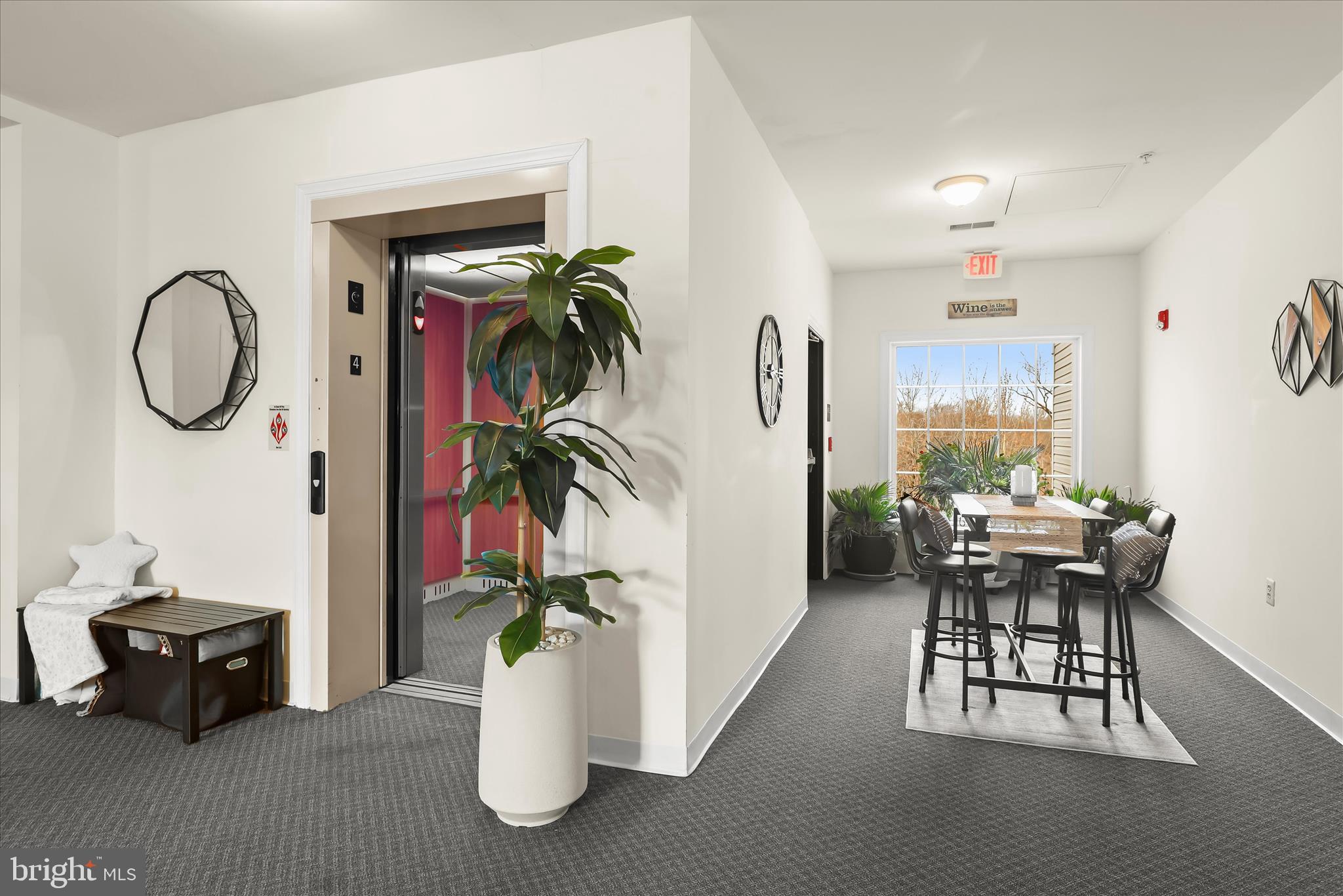 FOREST VIEW - Residential