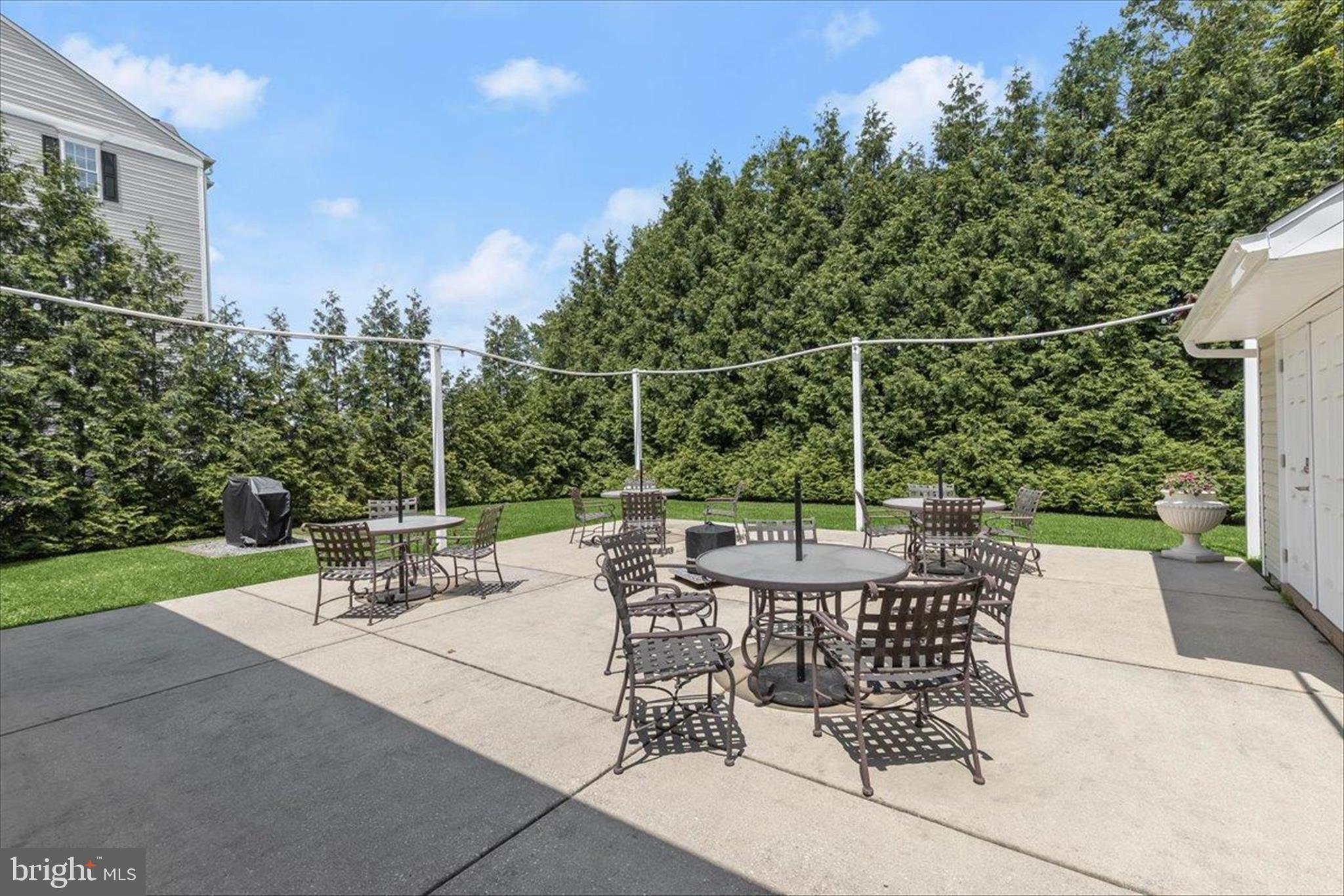 FOREST VIEW - Residential