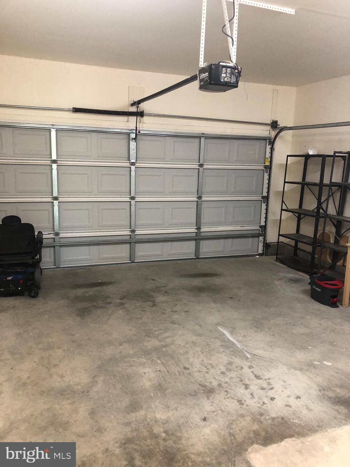 WOOD CREEK GOLF COMM - Residential