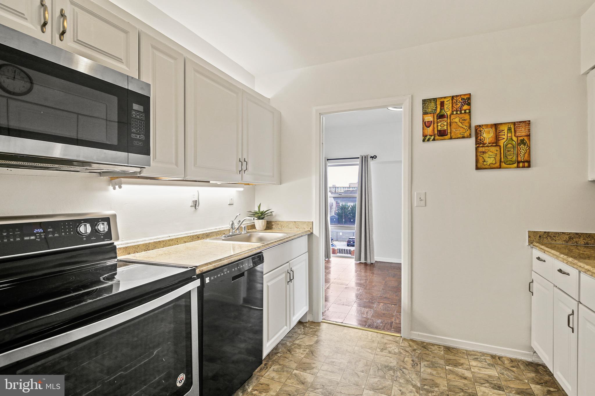THE IMPERIAL - Residential
