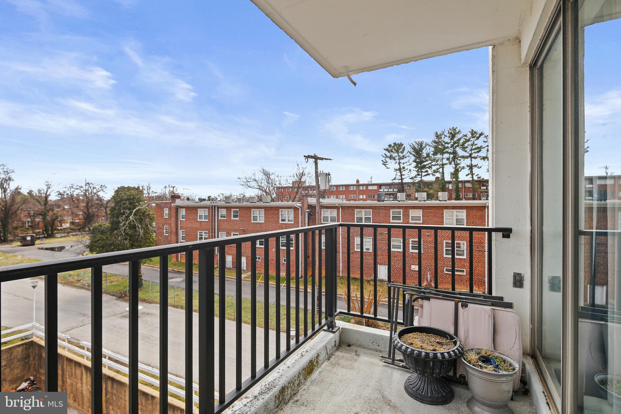 THE IMPERIAL - Residential