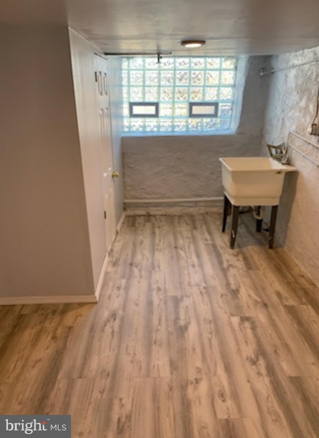 OLNEY - Residential